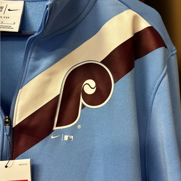 Nike Blue and White Quarter-Zip Pullover - Picture 6 of 7